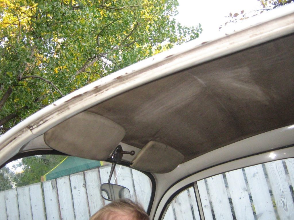 Sagging roof lining cause