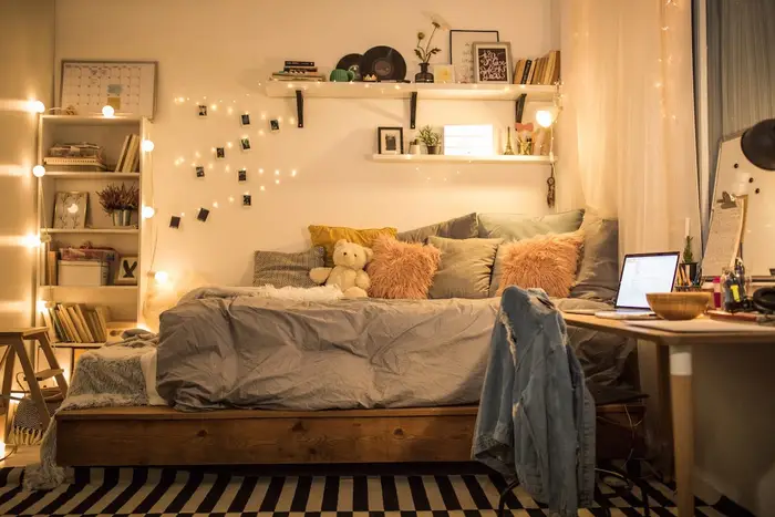 make your bedroom more cosy