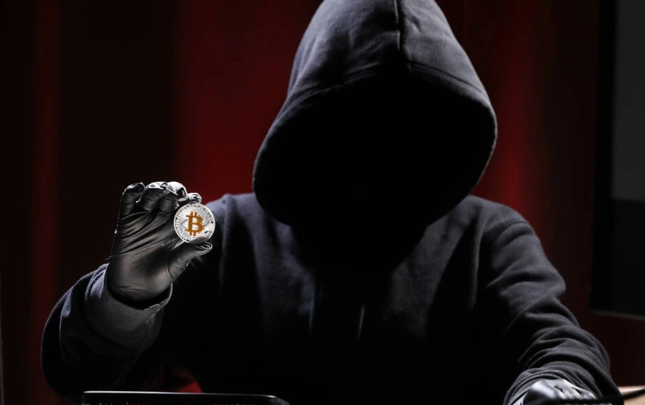 Hidden Dangers and Technological Risks in Cryptocurrency